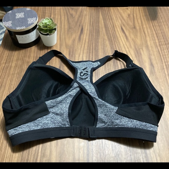 Victoria’s Secret Grey Racerback Sports Bra - Picture 2 of 4